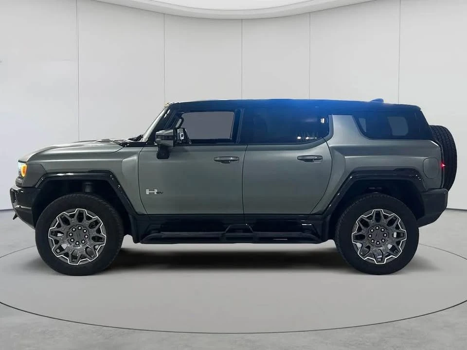 2024 GMC Hummer EV - Image 7 of 16