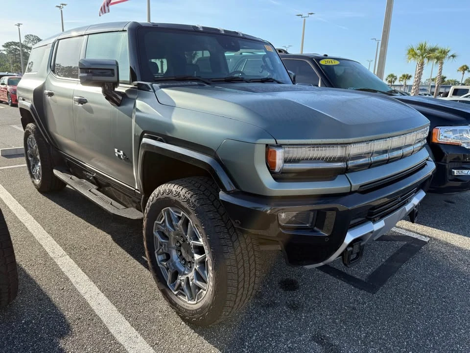2024 GMC Hummer EV - Image 2 of 9