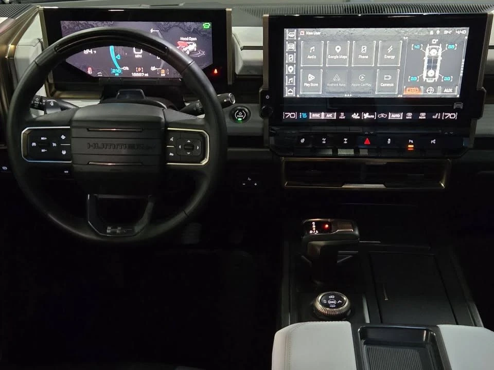 2024 GMC Hummer EV - Image 14 of 18
