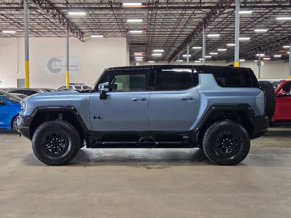 2024 GMC Hummer EV - Image 4 of 18