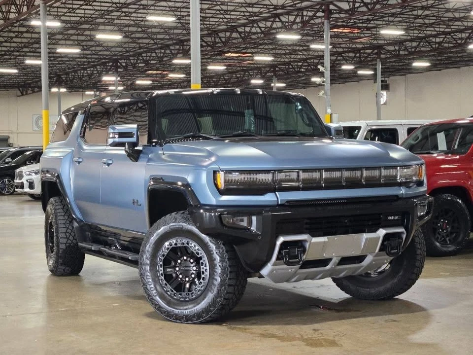 2024 GMC Hummer EV - Image 2 of 18