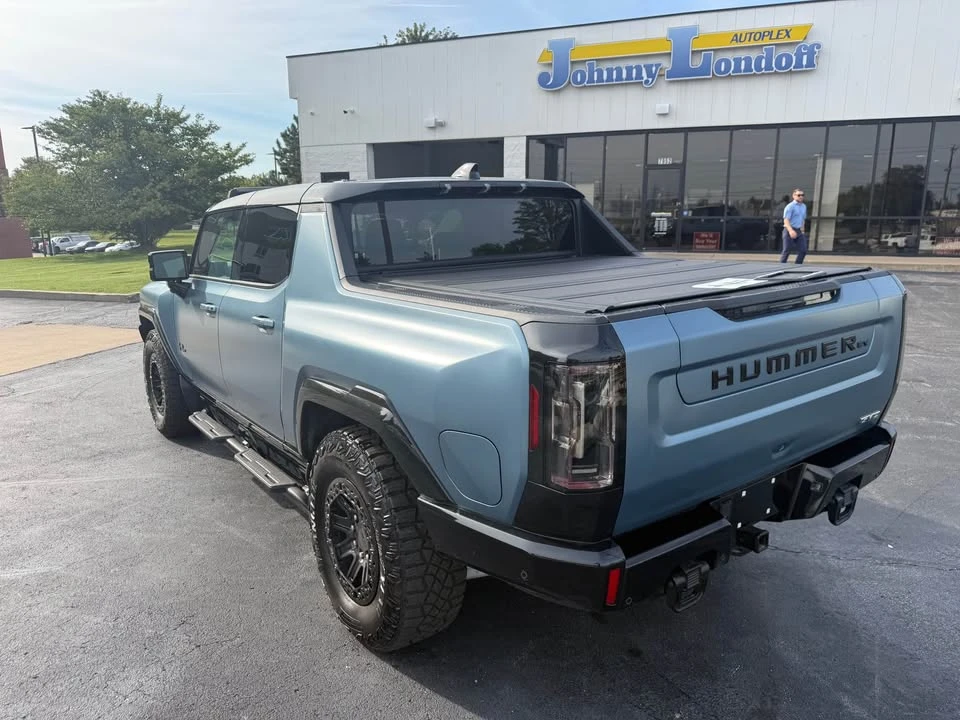 2024 GMC Hummer EV - Image 4 of 20