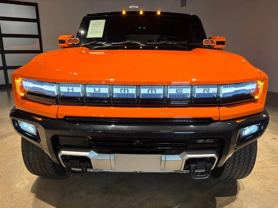 2024 GMC Hummer EV - Image 8 of 19
