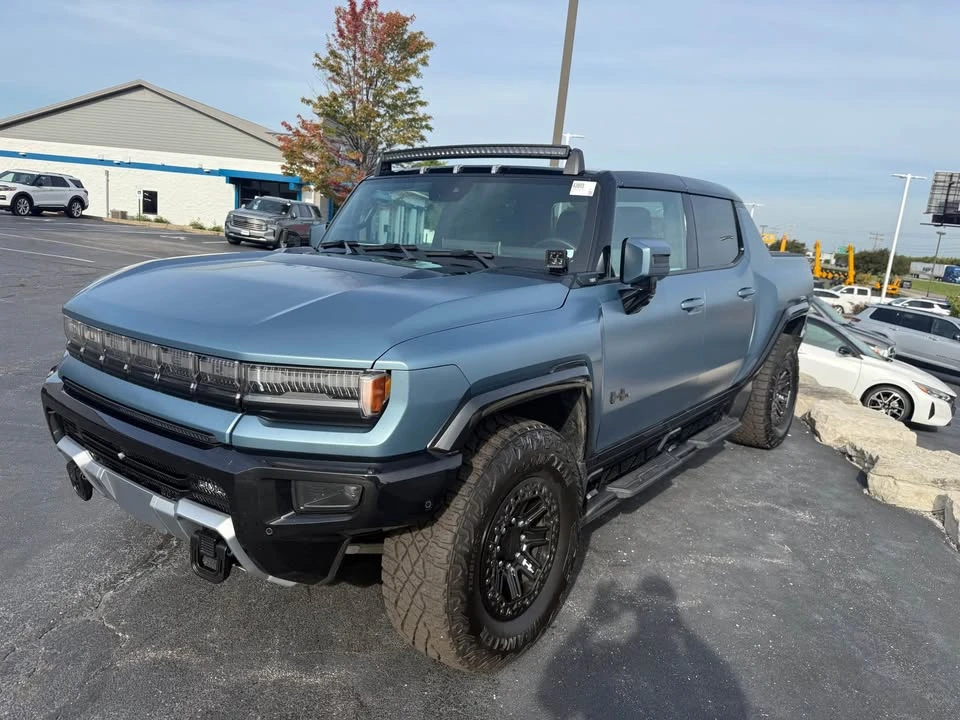 2024 GMC Hummer EV - Image 3 of 20