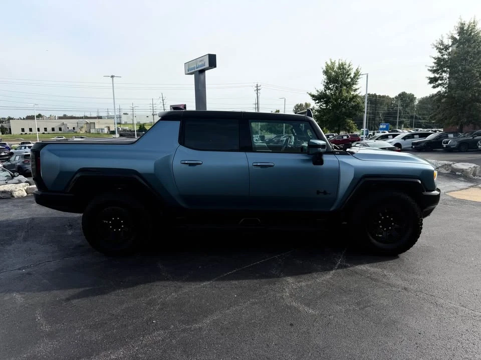 2024 GMC Hummer EV - Image 7 of 20