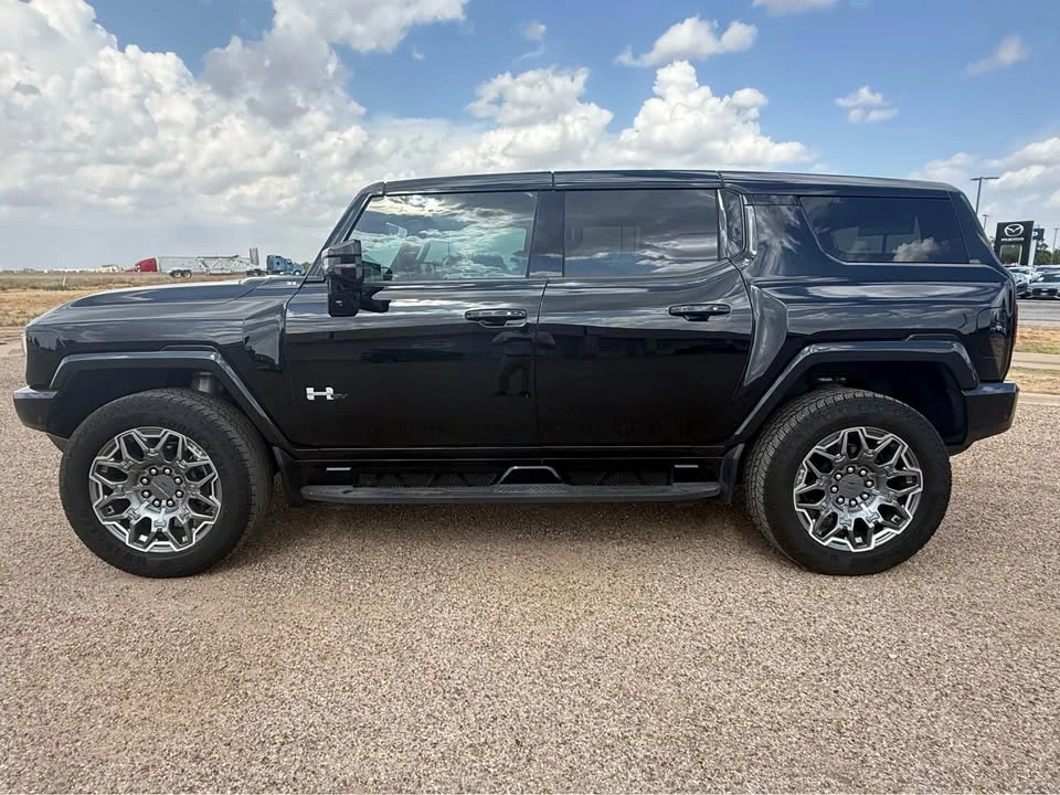 2024 GMC Hummer EV - Image 13 of 13