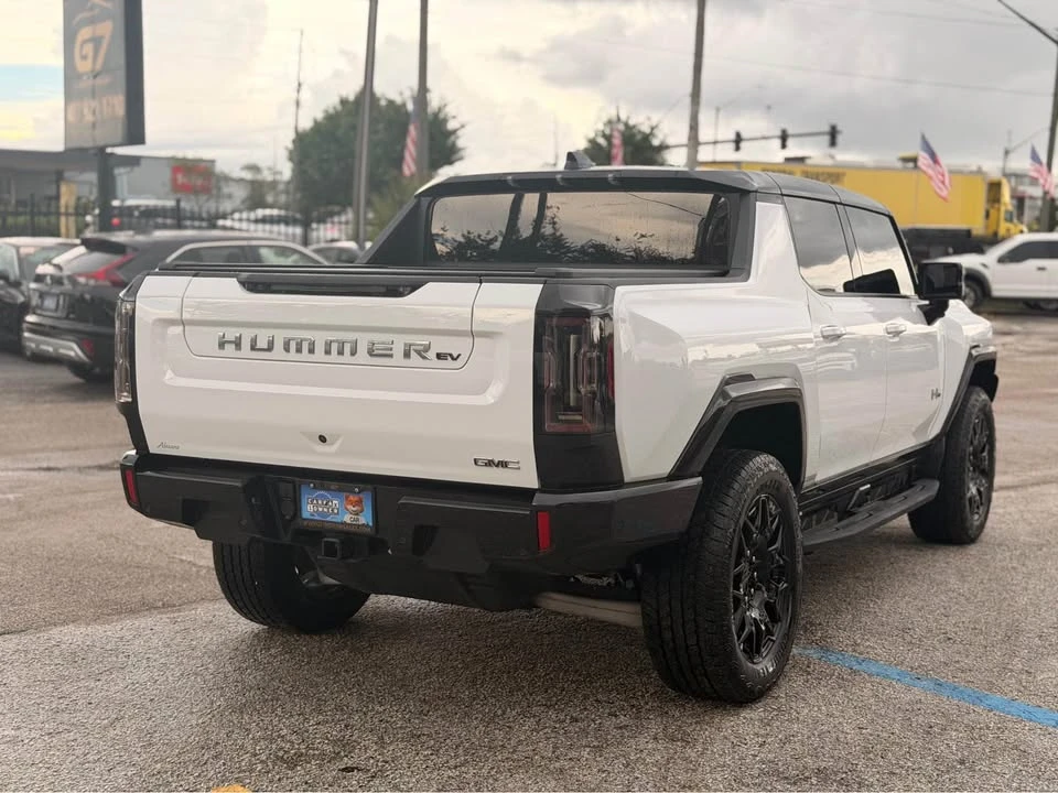 2024 GMC Hummer EV - Image 3 of 8