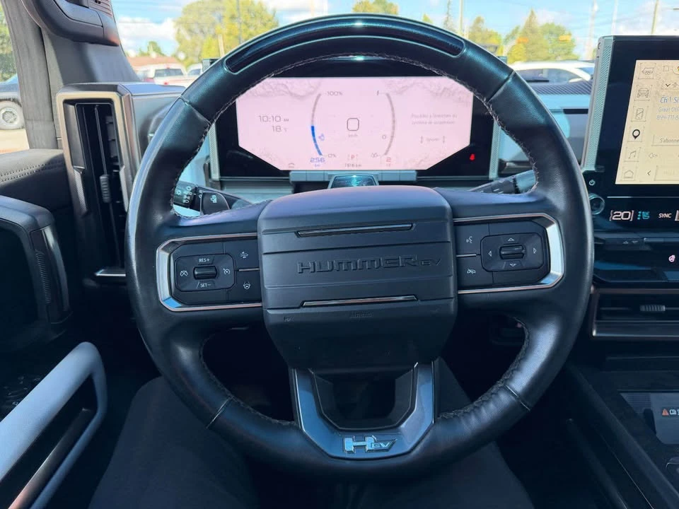 2024 GMC Hummer EV - Image 17 of 20