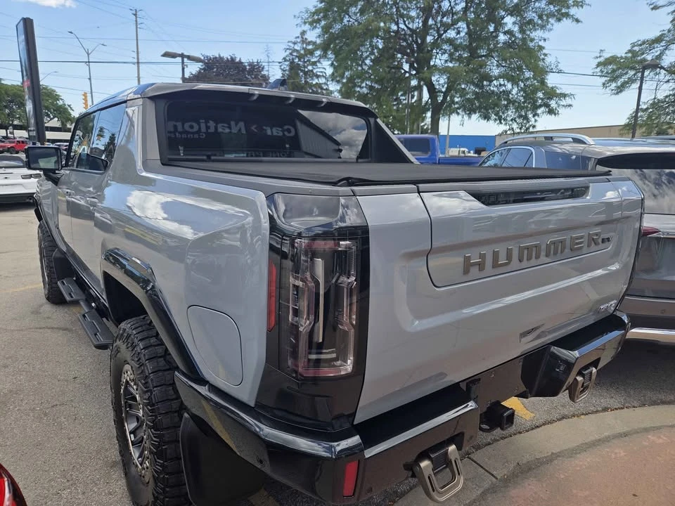 2024 GMC Hummer EV - Image 7 of 7