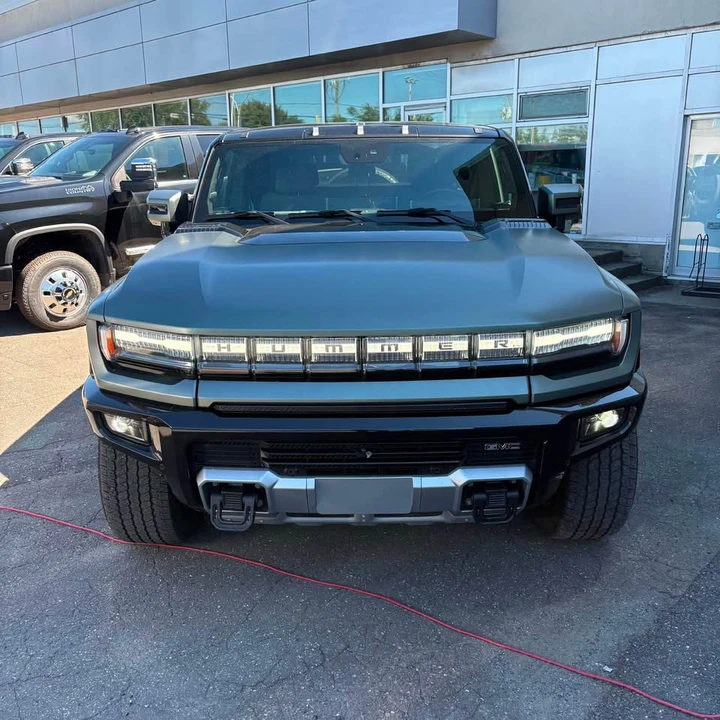 2024 GMC Hummer EV - Image 6 of 11