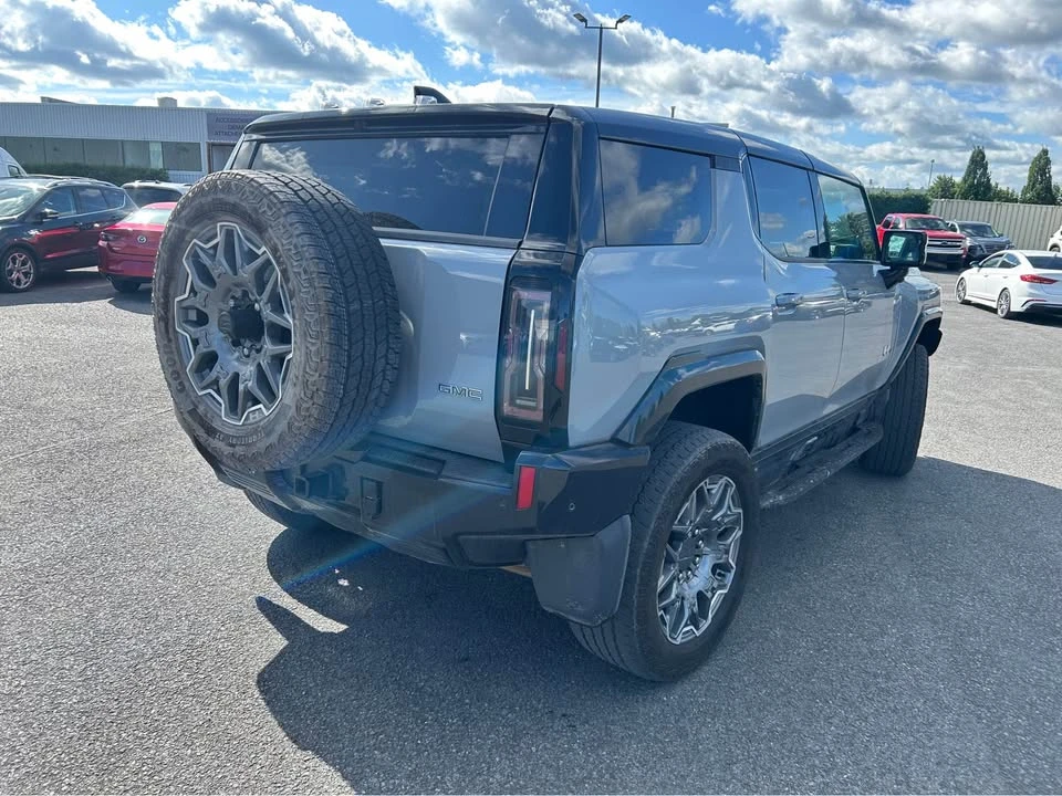 2024 GMC Hummer EV - Image 7 of 11