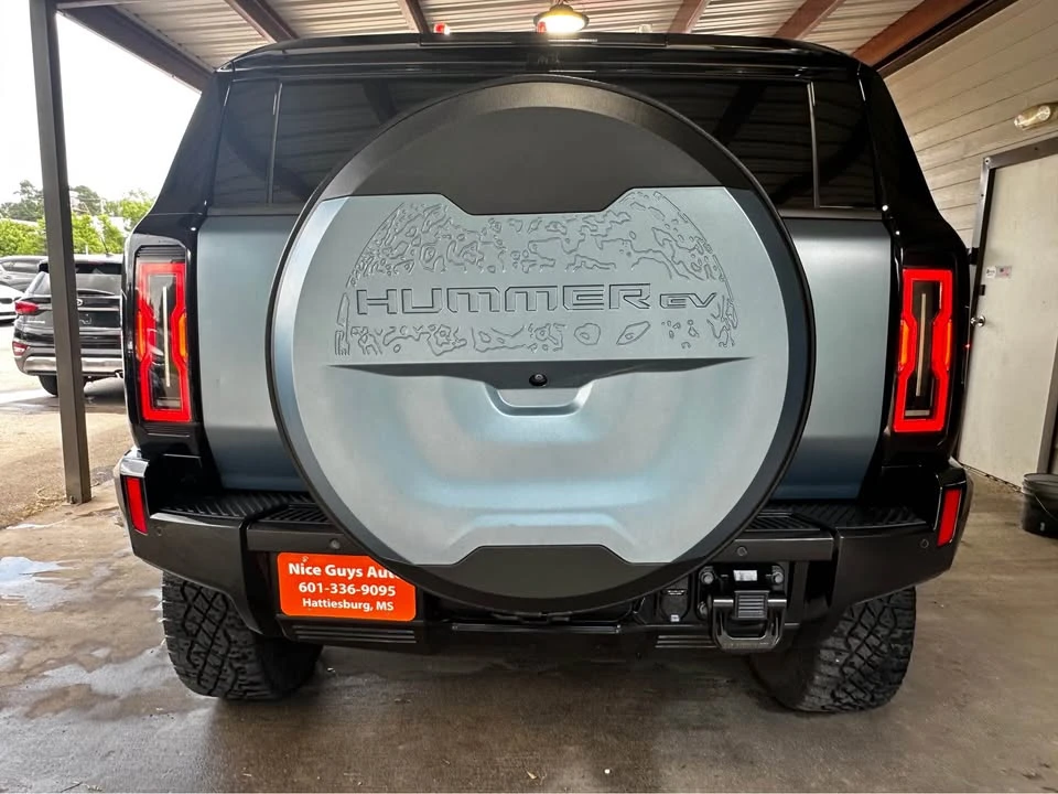 2024 GMC Hummer EV - Image 5 of 20