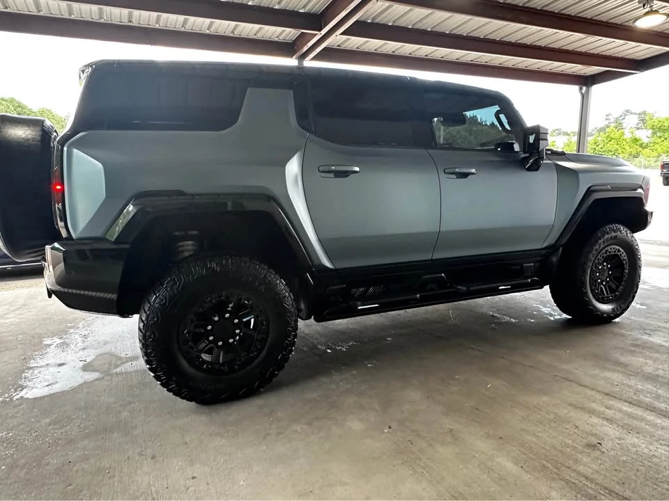 2024 GMC Hummer EV - Image 4 of 20