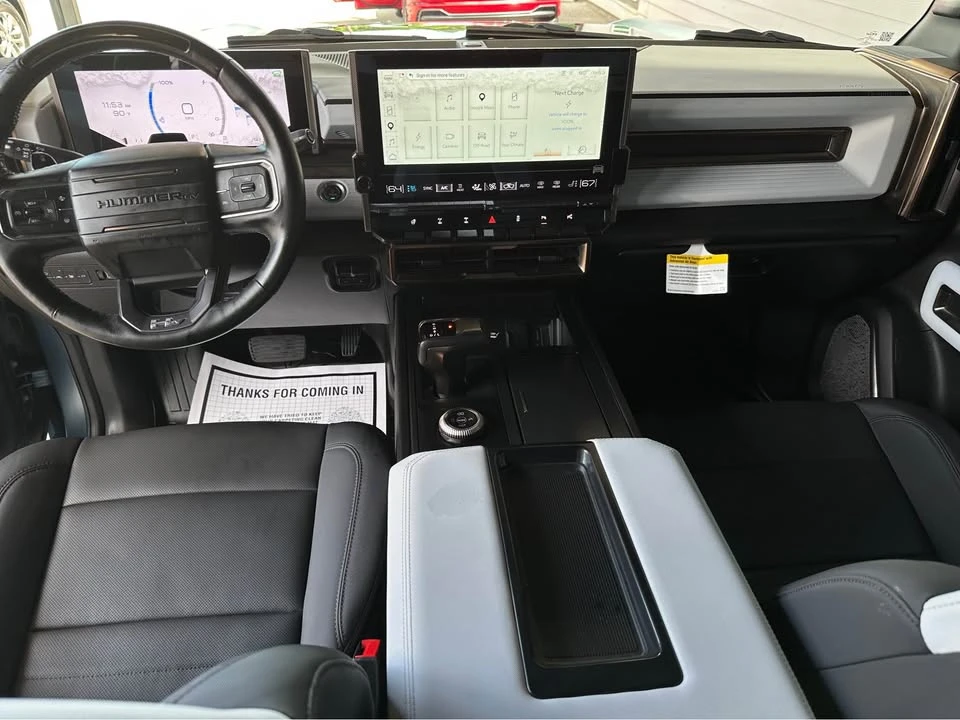 2024 GMC Hummer EV - Image 16 of 20