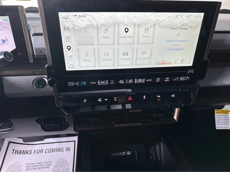 2024 GMC Hummer EV - Image 11 of 20