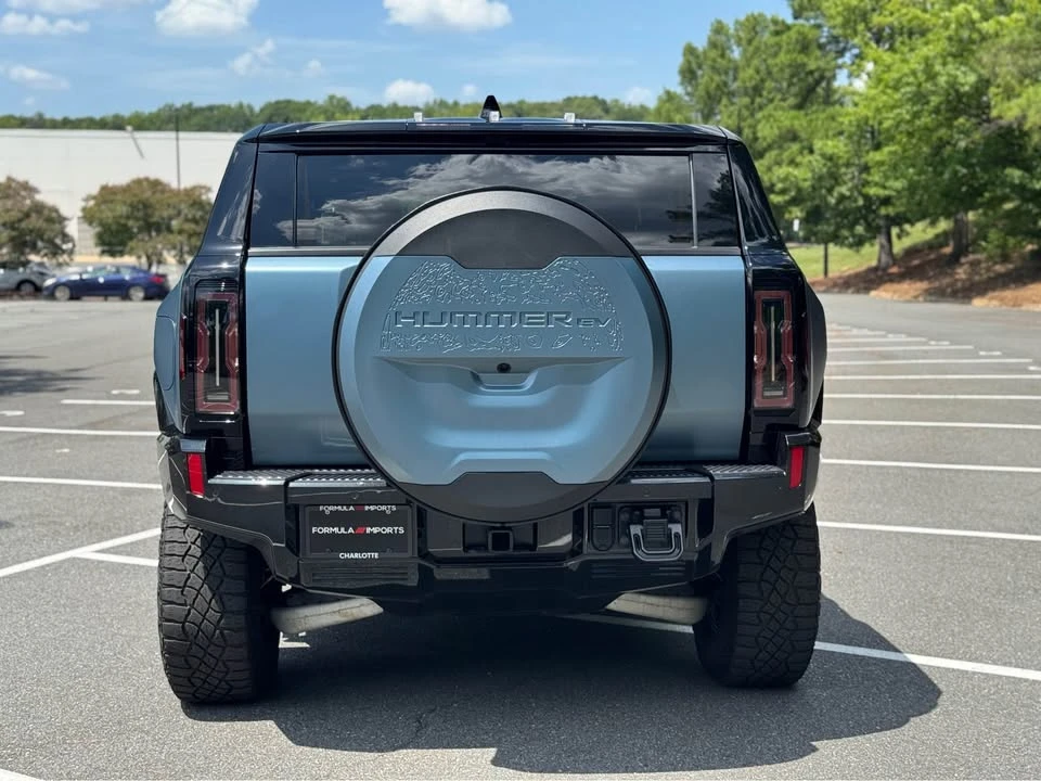 2024 GMC Hummer EV - Image 6 of 19