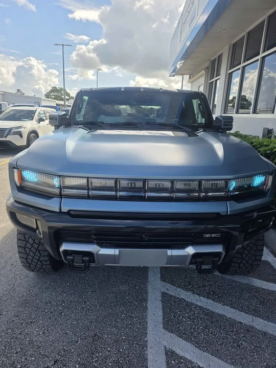 2024 GMC Hummer EV - Image 3 of 20