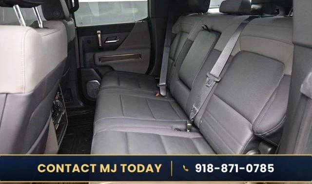 2024 GMC Hummer EV - Image 10 of 20