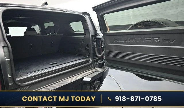 2024 GMC Hummer EV - Image 14 of 20