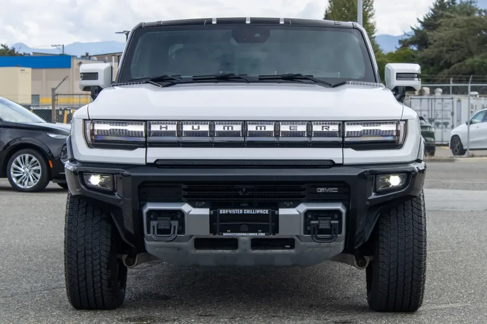 2024 GMC Hummer EV - Image 2 of 13