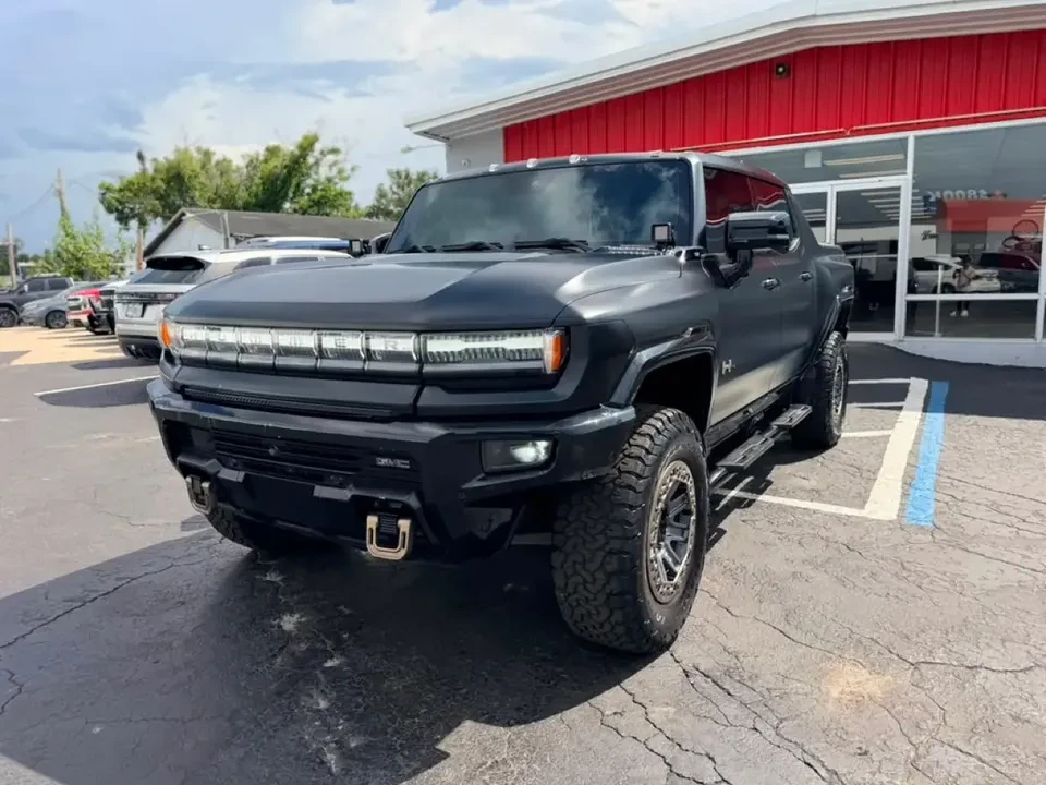 2024 GMC Hummer EV - Image 2 of 19