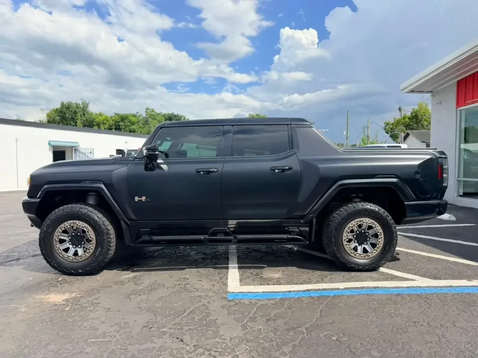 2024 GMC Hummer EV - Image 3 of 19