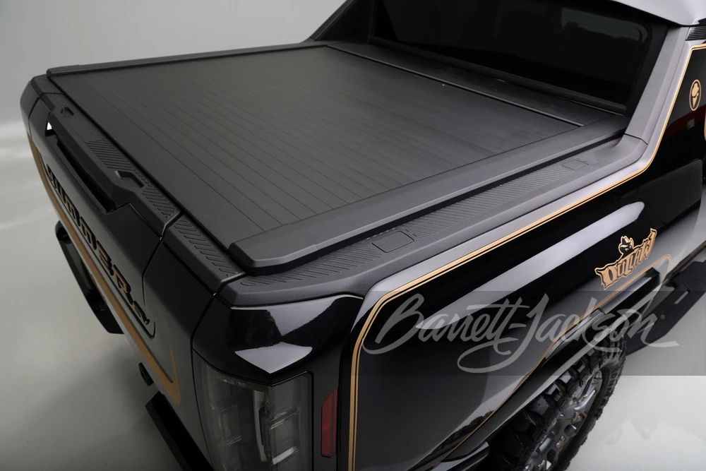 2024 GMC Hummer EV - Image 29 of 31