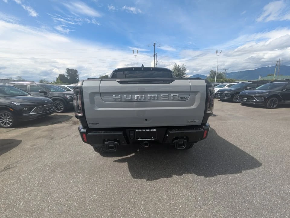 2024 GMC Hummer EV - Image 4 of 15