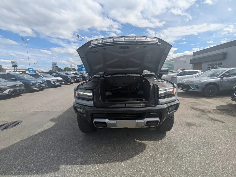 2024 GMC Hummer EV - Image 15 of 15