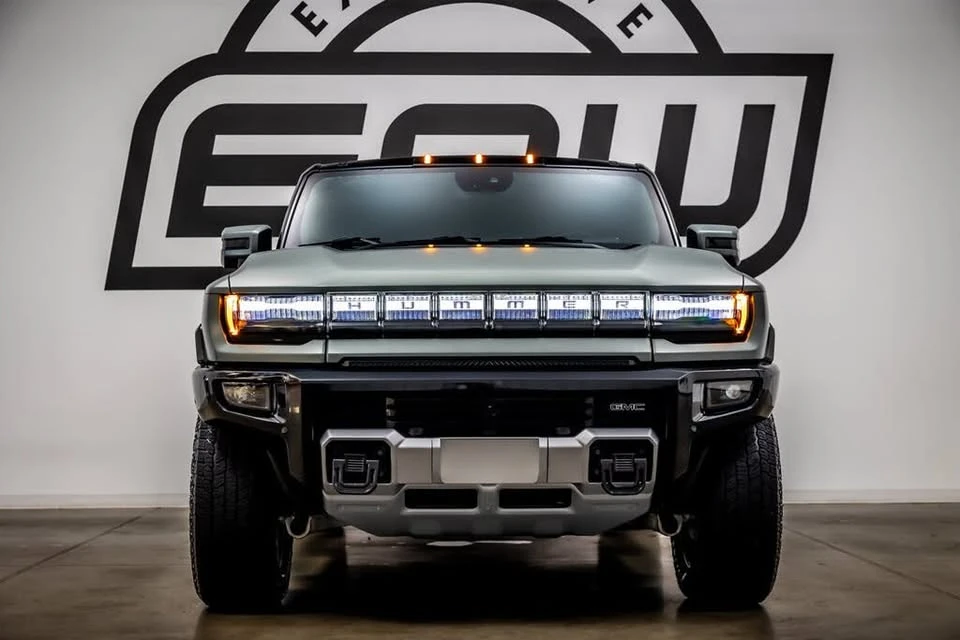 2024 GMC Hummer EV - Image 14 of 15