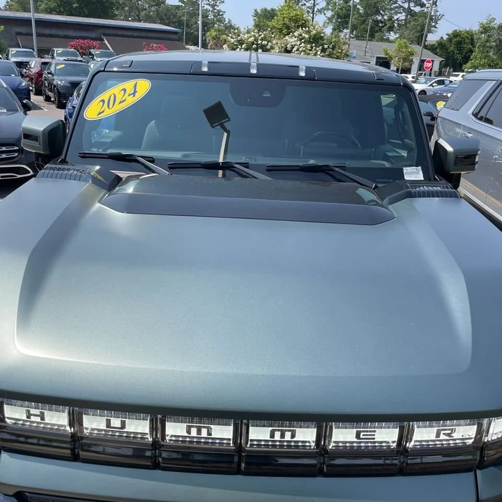 2024 GMC Hummer EV - Image 6 of 14