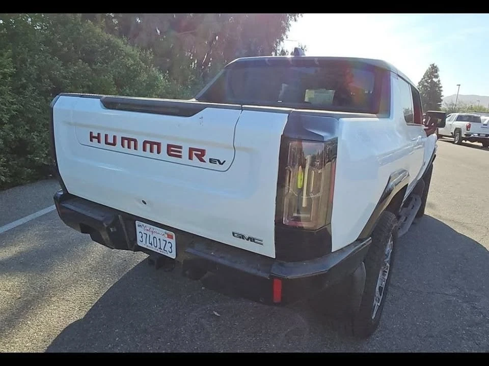 2024 GMC Hummer EV - Image 3 of 6