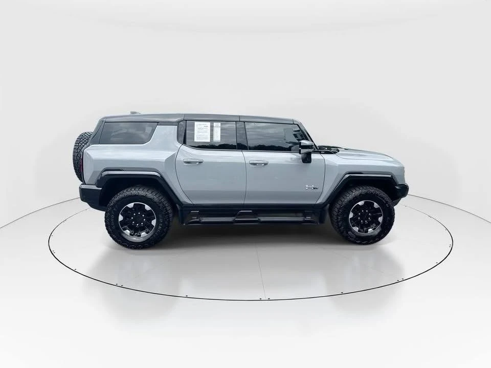2024 GMC Hummer EV - Image 8 of 20