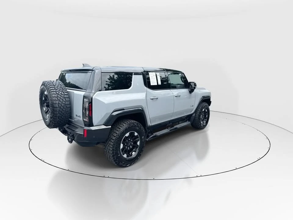 2024 GMC Hummer EV - Image 7 of 20