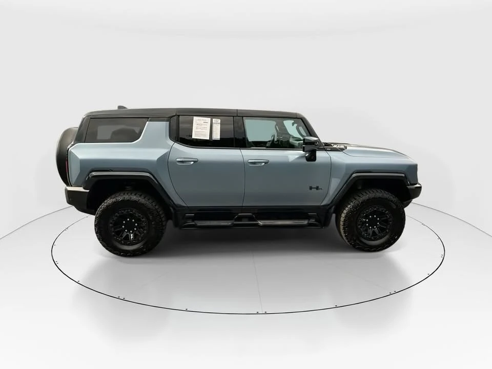 2024 GMC Hummer EV - Image 8 of 20
