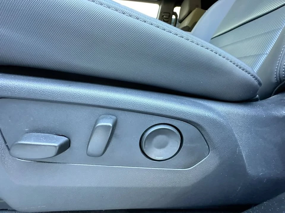2024 GMC Hummer EV - Image 13 of 20