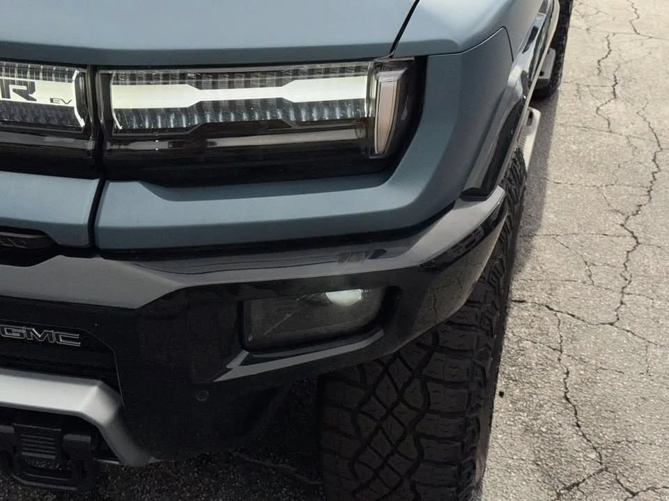 2024 GMC Hummer EV - Image 9 of 20