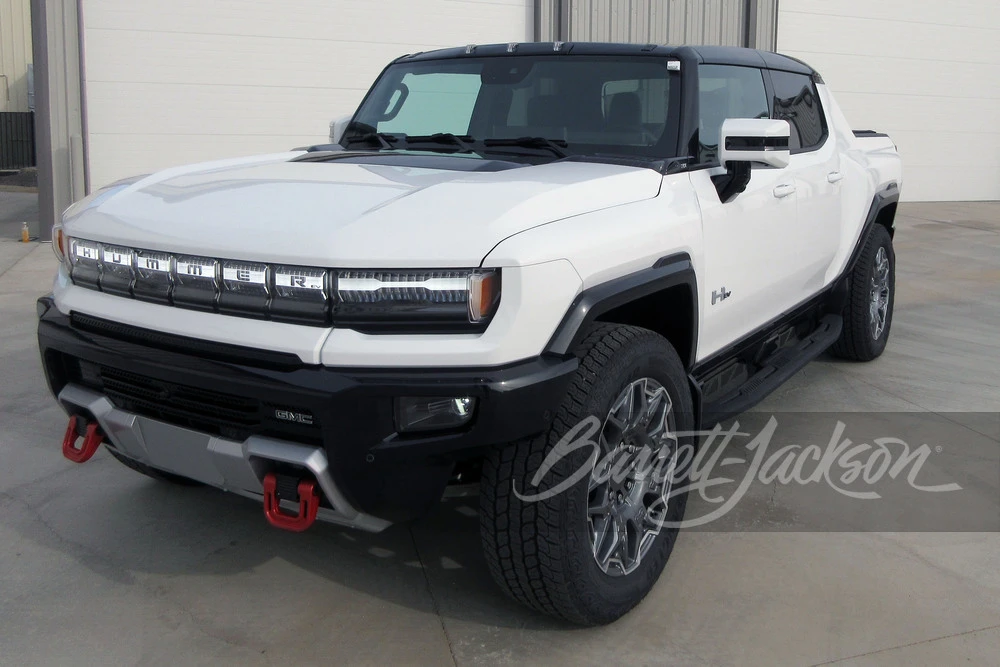 2024 GMC Hummer EV - Image 23 of 26
