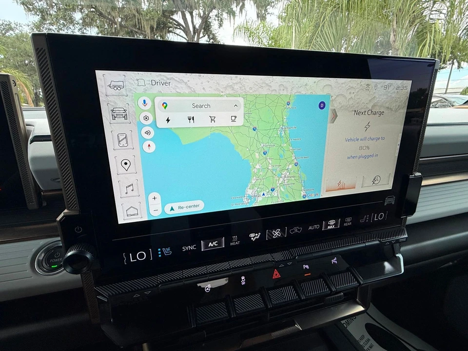 2024 GMC Hummer EV - Image 4 of 12