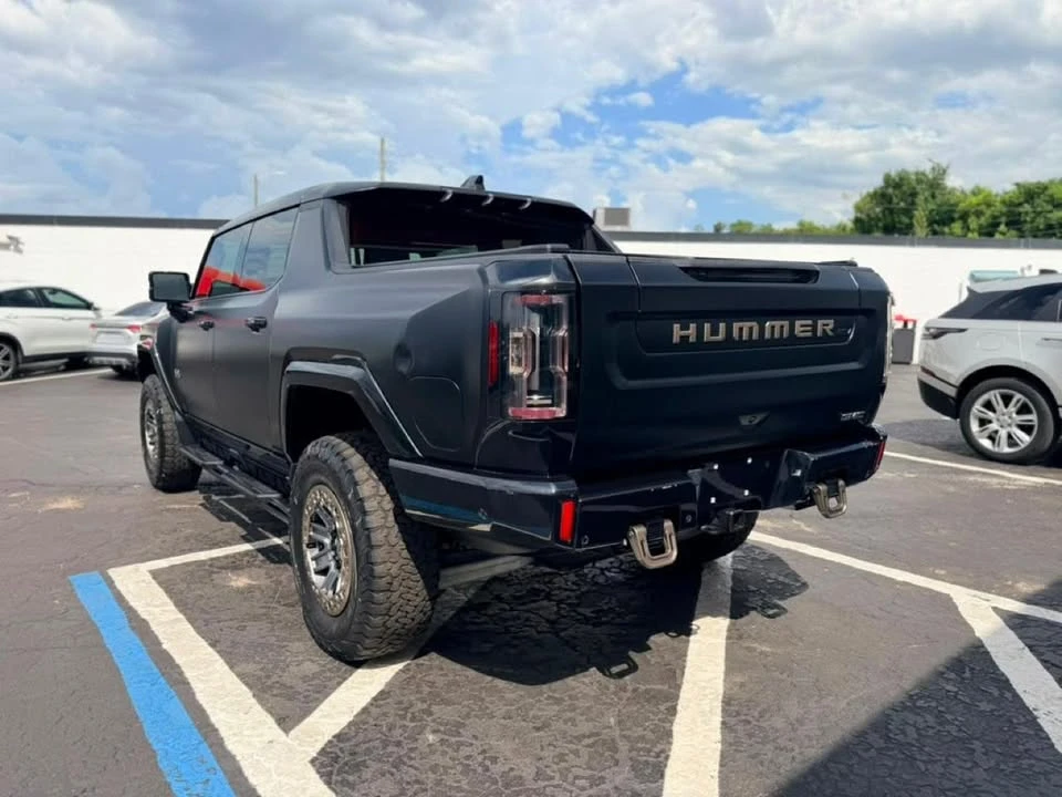 2024 GMC Hummer EV - Image 4 of 19