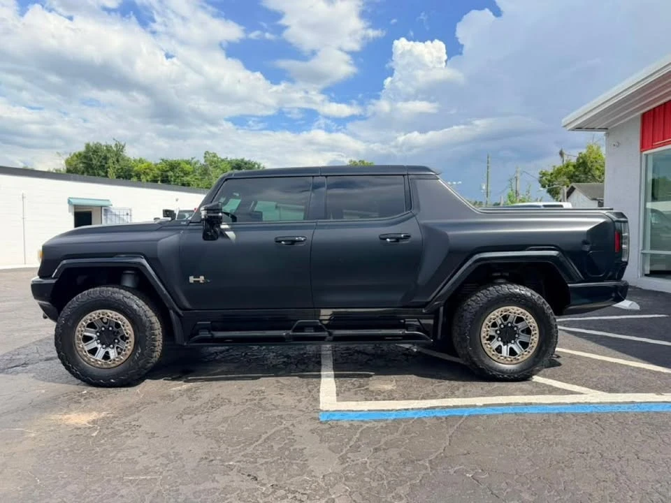2024 GMC Hummer EV - Image 3 of 19