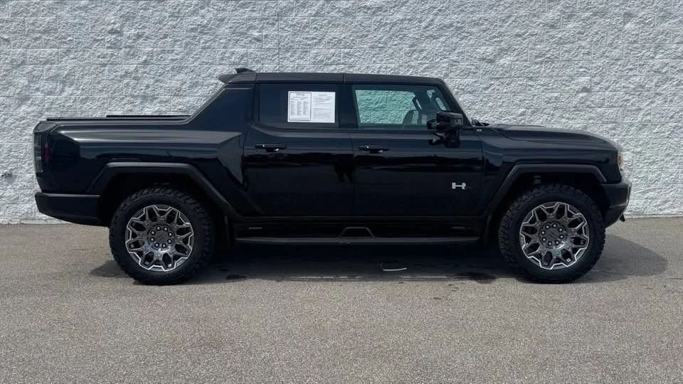 2024 GMC Hummer EV - Image 2 of 20