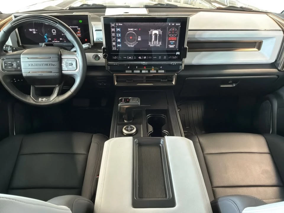 2024 GMC Hummer EV - Image 17 of 20