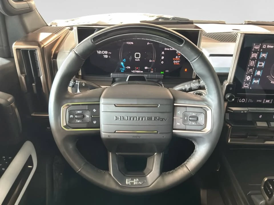 2024 GMC Hummer EV - Image 11 of 20
