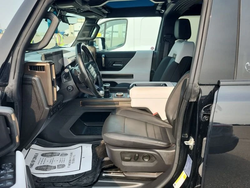 2024 GMC Hummer EV - Image 3 of 8