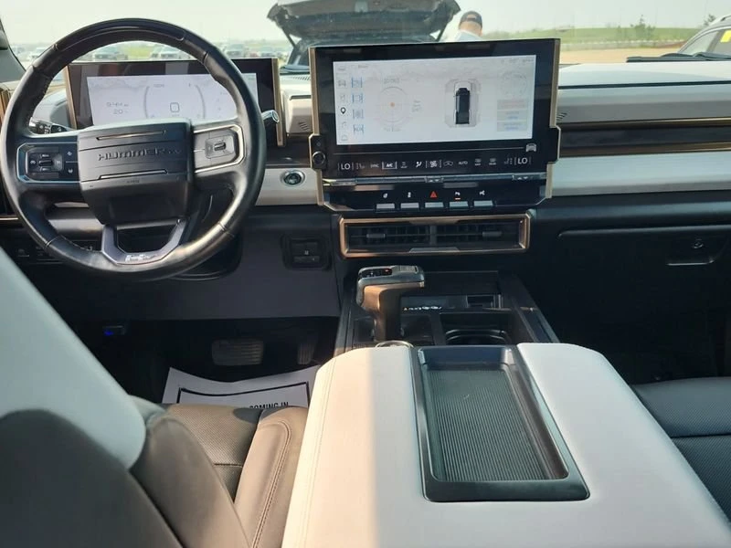 2024 GMC Hummer EV - Image 4 of 8