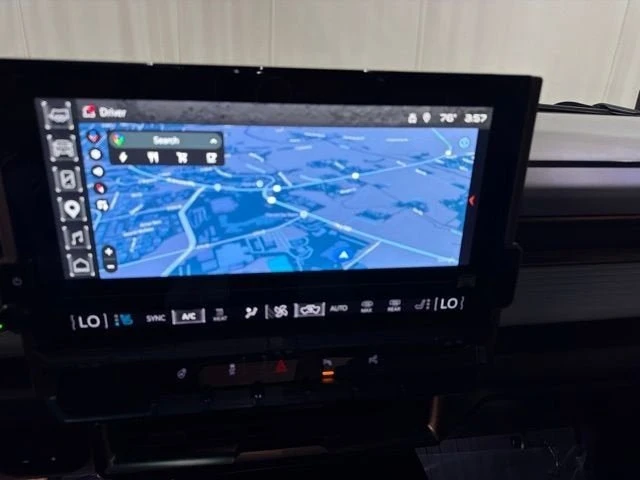 2024 GMC Hummer EV - Image 16 of 20