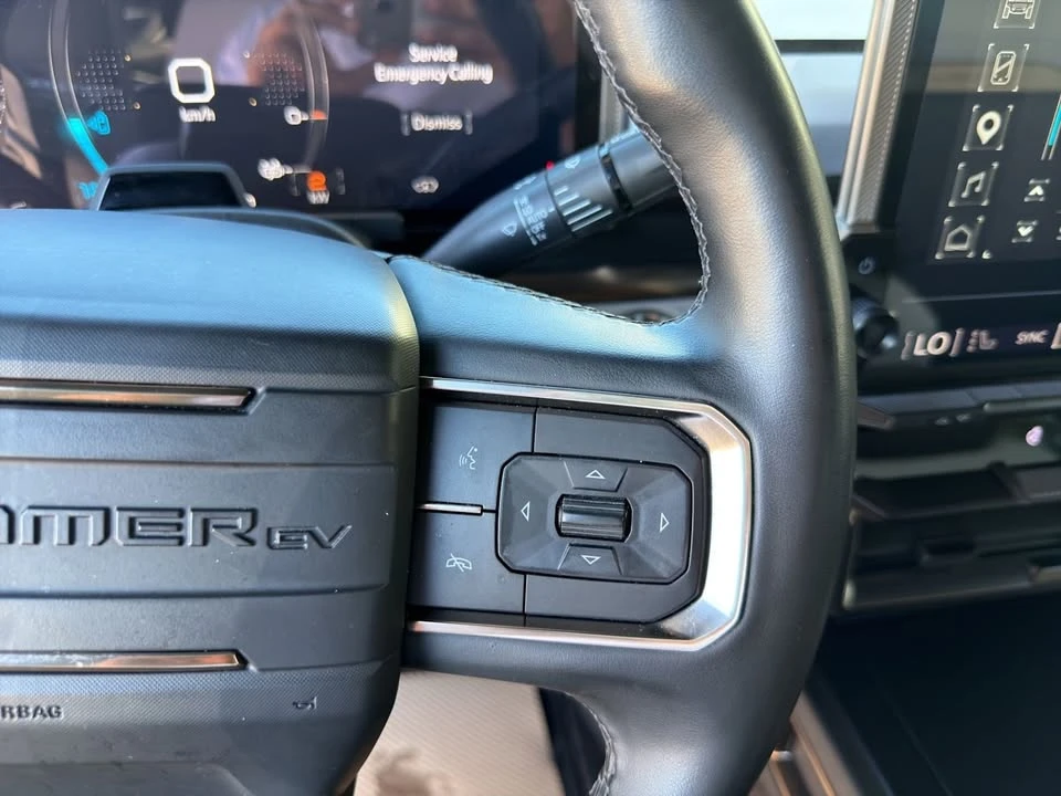 2024 GMC Hummer EV - Image 8 of 18