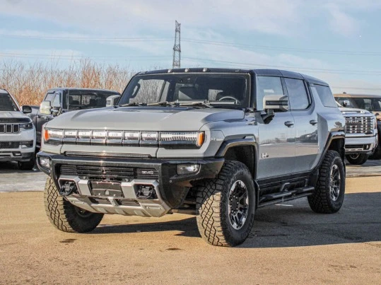 2024 GMC Hummer EV - Image 2 of 7