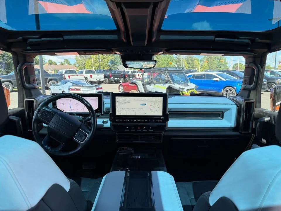 2024 GMC Hummer EV - Image 15 of 16